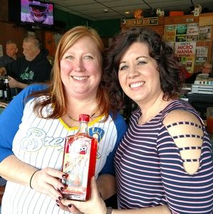 Meet your Posher, Lori